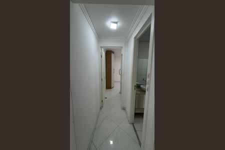 Apartamento à venda com 64m², 2 quartos e 1 vagaCorredor