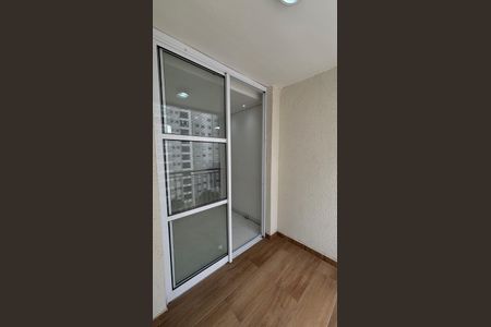 Apartamento à venda com 64m², 2 quartos e 1 vagaSala - Sala de Jantar Varanda