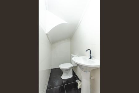 Casa para alugar com 63m², 2 quartos e 1 vagaLavabo