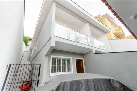 Casa para alugar com 63m², 2 quartos e 1 vagaÁrea externa