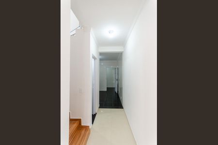 Corredor de casa para alugar com 2 quartos, 63m² em Vila Progresso (zona Norte), São Paulo