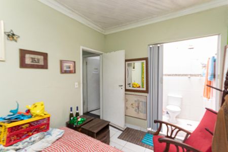 Casa à venda com 136m², 3 quartos e 4 vagas Casa à venda com 136m², 3 quartos e 4 vagasSuíte 2