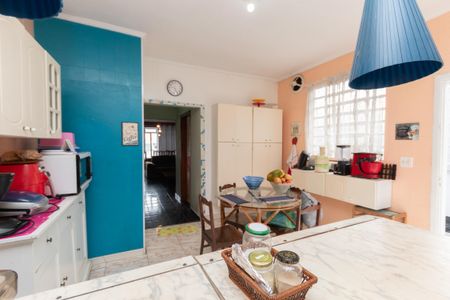 Casa à venda com 136m², 3 quartos e 4 vagas Casa à venda com 136m², 3 quartos e 4 vagasCozinha