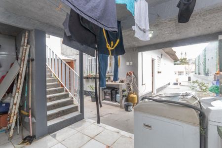 Casa à venda com 136m², 3 quartos e 4 vagas Casa à venda com 136m², 3 quartos e 4 vagasÁrea de Serviço