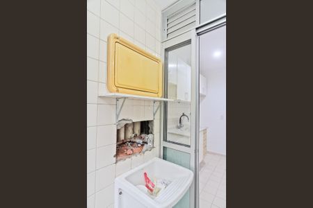 Apartamento à venda com 44m², 2 quartos e 1 vaga Apartamento à venda com 44m², 2 quartos e 1 vagaÁrea de Serviço