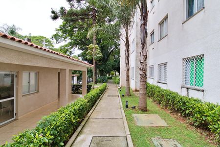 Apartamento para alugar com 45m², 2 quartos e 1 vagaÁrea comum