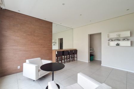 Apartamento para alugar com 70m², 2 quartos e 1 vaga Apartamento para alugar com 70m², 2 quartos e 1 vagaÁrea comum - Salão de festas