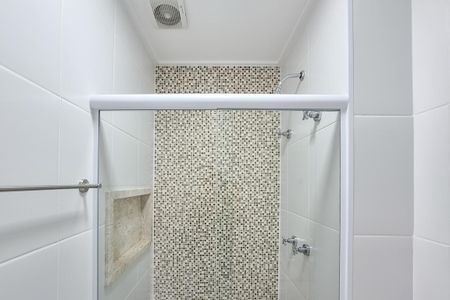 Apartamento para alugar com 70m², 2 quartos e 1 vaga Apartamento para alugar com 70m², 2 quartos e 1 vagaBanheiro Social