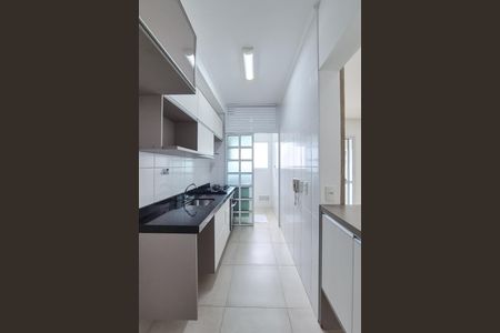 Apartamento para alugar com 70m², 2 quartos e 1 vaga Apartamento para alugar com 70m², 2 quartos e 1 vagaCozinha