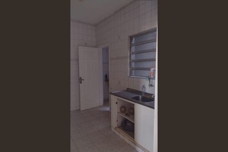 Apartamento à venda com 64m², 2 quartos e sem vagaCozinha