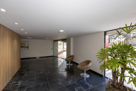 Apartamento para alugar com 90m², 2 quartos e 2 vagasÁrea comum - Hall do Prédio