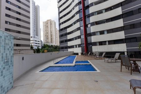 Apartamento para alugar com 90m², 2 quartos e 2 vagasÁrea comum - Piscina