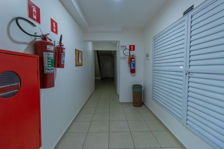 Apartamento para alugar com 47m², 2 quartos e 1 vagaHall social