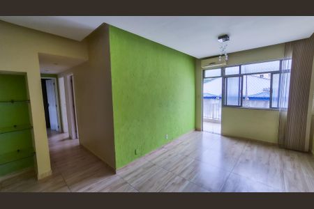 Apartamento à venda com 70m², 3 quartos e 1 vagaSala