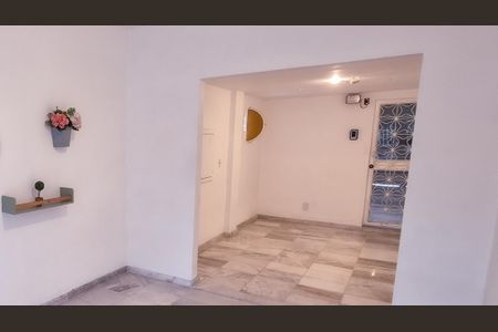 Apartamento à venda com 70m², 3 quartos e 1 vagaHall de entrada