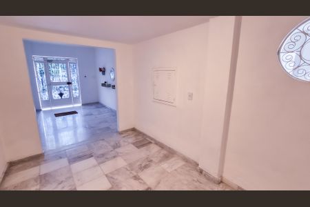 Apartamento à venda com 70m², 3 quartos e 1 vagaHall de entrada