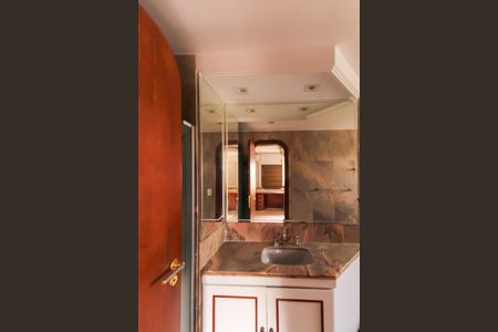 Apartamento para alugar com 180m², 3 quartos e 3 vagasBanheiro da Suíte 3