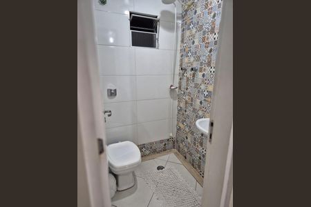 Banheiro de casa à venda com 2 quartos, 70m² em Vila Aurora (Zona Norte), São Paulo