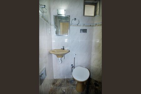 Apartamento para alugar com 70m², 2 quartos e sem vagaBanheiro