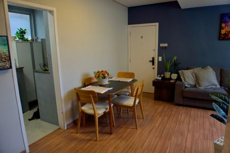 Sala de apartamento para alugar com 3 quartos, 85m² em Buritis, Belo Horizonte