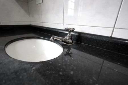 Casa à venda com 254m², 3 quartos e 6 vagas Casa à venda com 254m², 3 quartos e 6 vagasBanheiro 2