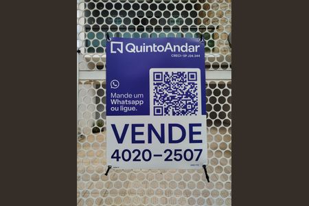 Casa à venda com 309m², 4 quartos e 3 vagas Casa à venda com 309m², 4 quartos e 3 vagasPlaca VAIO-772