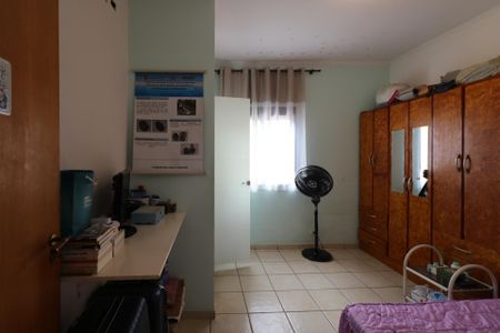 Casa à venda com 309m², 4 quartos e 3 vagas Casa à venda com 309m², 4 quartos e 3 vagasSuíte 2