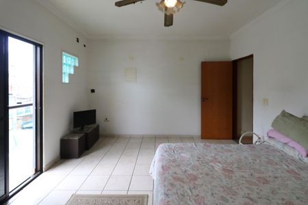 Casa à venda com 309m², 4 quartos e 3 vagas Casa à venda com 309m², 4 quartos e 3 vagasSuíte 1