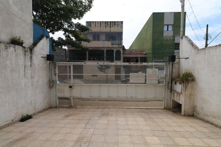 Casa à venda com 309m², 4 quartos e 3 vagas Casa à venda com 309m², 4 quartos e 3 vagasGaragem