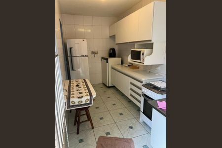 Casa à venda com 200m², 2 quartos e 2 vagas Casa à venda com 200m², 2 quartos e 2 vagasFoto 06