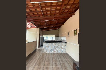 Casa à venda com 200m², 2 quartos e 2 vagas Casa à venda com 200m², 2 quartos e 2 vagasFoto 10