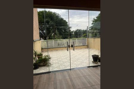 Casa à venda com 200m², 2 quartos e 2 vagas Casa à venda com 200m², 2 quartos e 2 vagasFoto 11