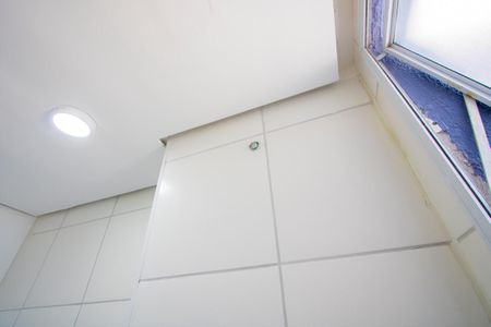 Apartamento para alugar com 37m², 2 quartos e sem vagaBanheiro