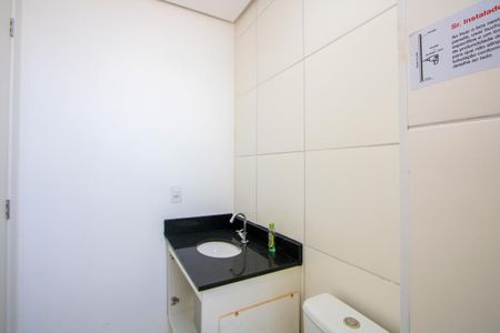 Apartamento para alugar com 37m², 2 quartos e sem vagaBanheiro