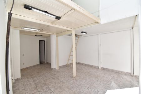 Sala/Cozinha de apartamento para alugar com 2 quartos, 30m² em Centro, Curitiba