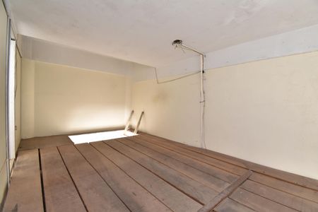 Quarto 1 de apartamento para alugar com 2 quartos, 30m² em Centro, Curitiba