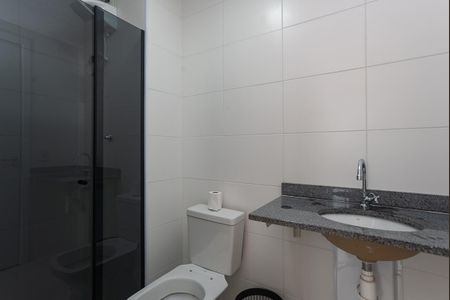 Apartamento para alugar com 34m², 2 quartos e sem vagaBanheiro do quarto 1 e Social com porta reversivel 