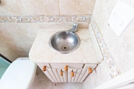 Apartamento para alugar com 45m², 2 quartos e 1 vaga Apartamento para alugar com 45m², 2 quartos e 1 vagaBanheiro