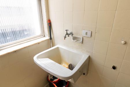 Apartamento para alugar com 45m², 2 quartos e 1 vaga Apartamento para alugar com 45m², 2 quartos e 1 vagaCozinha e Área de Serviço