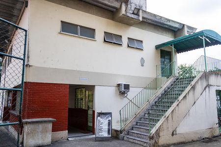 Apartamento para alugar com 45m², 2 quartos e 1 vaga Apartamento para alugar com 45m², 2 quartos e 1 vagaÁrea comum - Salão de festas
