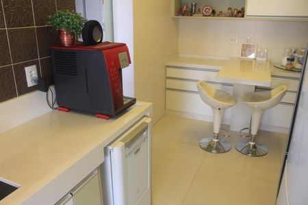 Apartamento à venda com 147m², 3 quartos e 4 vagasCozinha