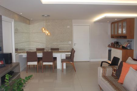 Apartamento à venda com 147m², 3 quartos e 4 vagasSala