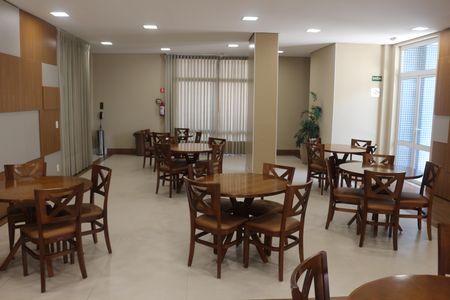 Apartamento à venda com 147m², 3 quartos e 4 vagasÁrea comum - Salão de festas