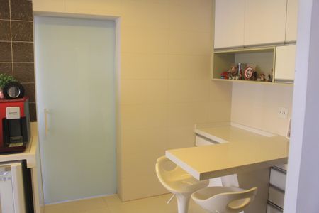 Apartamento à venda com 147m², 3 quartos e 4 vagasCozinha