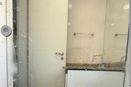 Apartamento à venda com 147m², 3 quartos e 4 vagasBanheiro da Suíte 2