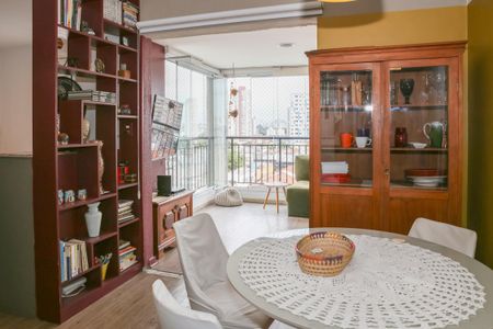 Apartamento para alugar com 85m², 1 quarto e 1 vagaSala e Cozinha