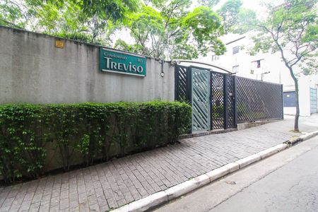 Apartamento para alugar com 75m², 2 quartos e 1 vagaFachada