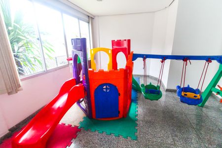 Apartamento para alugar com 75m², 2 quartos e 1 vagaHall e Brinquedoteca