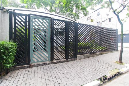 Apartamento para alugar com 75m², 2 quartos e 1 vagaFachada