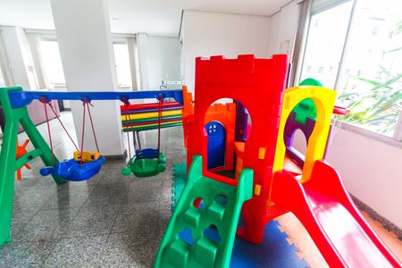 Apartamento para alugar com 75m², 2 quartos e 1 vagaHall e Brinquedoteca